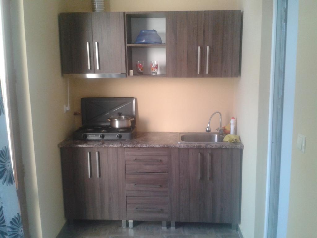 Maxim Mini Hotel Batumi Room photo